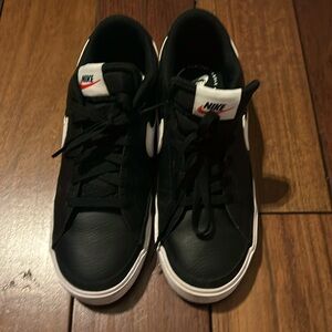 Nike court legacy comfortable and really smooth on your feet